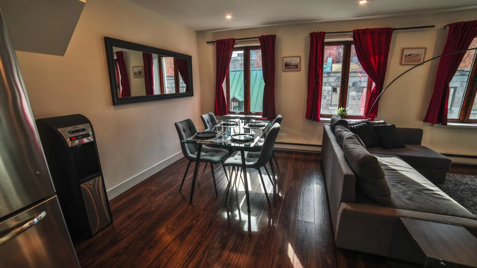 Spacious Two Stories Condo In Old Port Free Parking Montreal Apartament